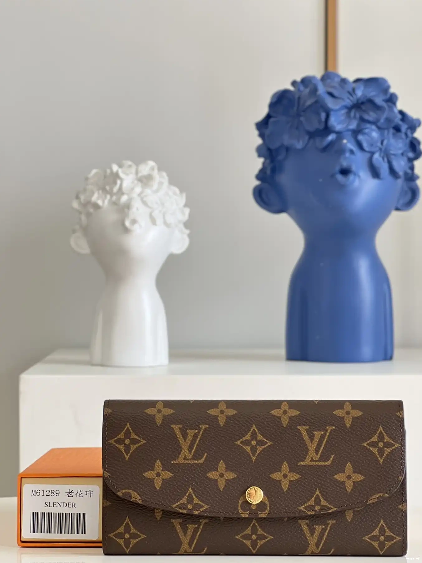 VUITTON EMILIE wallet LOUIS 0503